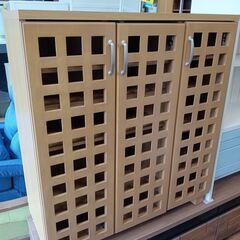 シューズボックス　靴箱　シューズラック　キャビネット　格子扉　ナ...