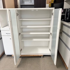 【美品‼️】ニトリ 120cm幅ミドルレンジボード キッチンカウンター 食器棚 収納家具 鏡面仕上げホワイト♪の画像