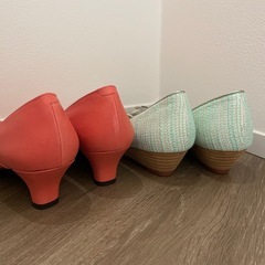キレイ色パンプス　未使用　の画像
