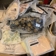インナーどれでも1点220円の画像