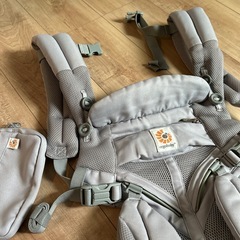 エルゴ　抱っこ紐　オムニの画像