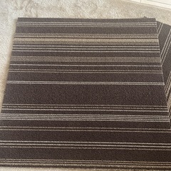タイルカーペット　新品未使用の画像