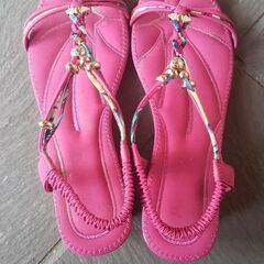 オシャレなサンダル