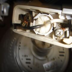 無料、ペンダントライト蛍光灯、美品中古品、３２W,３０W。豆球です。松下電工製、古いが正常に作動、引っ張る紐無し、100均で買ってくださいの画像