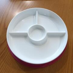 OXO tot Stick & Stay 吸盤付きプレートの画像