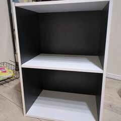 【お譲り】カラーボックス　収納棚 2段 ブラック/ホワイト