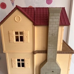 無料でお譲り！非対面　シルバニアファミリーの赤いおうちの画像