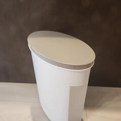 ニトリ　米　収納　5キロの画像