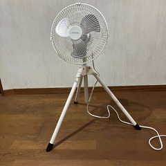 【早い者勝ち】2,300円！！三脚型　扇風機　超美品！の画像