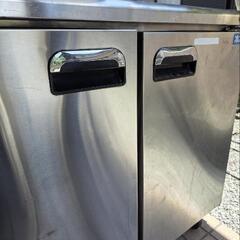 一旦募集停止です。業務用冷蔵庫冷凍庫の画像