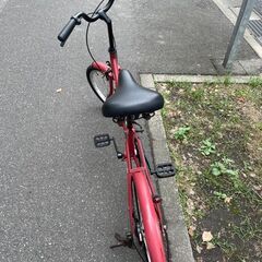 折りたたみ自転車　No.328　レッド　LEDライト　鍵付き　ミニベロ【リサイクルショップどりーむ荒田店】の画像