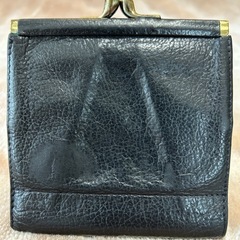 イルビゾンテ牛革がま口財布本革ウォレットフラップ式二つ折り財布折財布さいふサイフメンズレディースユニセックスレザー小銭入れ有り財布の画像