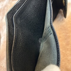 イルビゾンテ牛革がま口財布本革ウォレットフラップ式二つ折り財布折財布さいふサイフメンズレディースユニセックスレザー小銭入れ有り財布の画像
