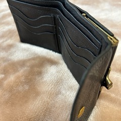 イルビゾンテ牛革がま口財布本革ウォレットフラップ式二つ折り財布折財布さいふサイフメンズレディースユニセックスレザー小銭入れ有り財布の画像
