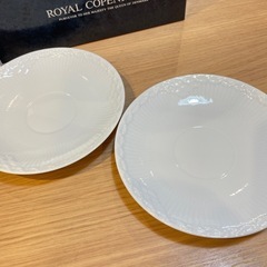 A7107【ロイヤルコペンハーゲン】ホワイトフルーテッドハーフレース コーヒーカップ＆ソーサー ペアの画像