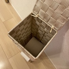 トイレットペーパーホルダー【決まりました】の画像