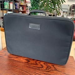 美原店 イッセイミヤケ デザインスタジオ ビジネスバッグ　PCケース