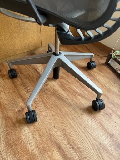 ハーマンミラー Herman Miller セトゥーチェア Setu Chair マルチ