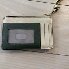 ザスナップショット トップジップ マルチウォレットの画像