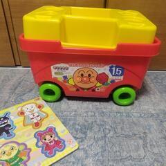 アンパンマン　はじめてのブロックワゴンとパズル