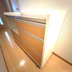 【決まりました】キッチンボード