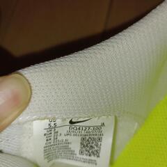 22.5cm NIKE ナイキ　スニーカーの画像
