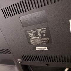 壊れているテレビの画像