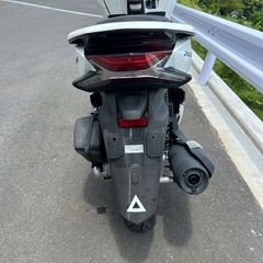 【動画あり】PCX125 JF81 14,000km グリップヒーター自賠責付きの画像