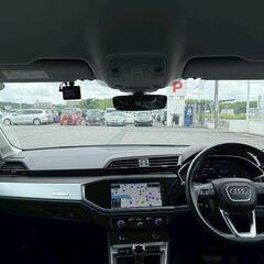 アウディ　Q3　35TFSI　車検2年付　R4年車　ETC2.0　全周囲カメラ　クルーズコントロール　走行距離4.9万キロの画像