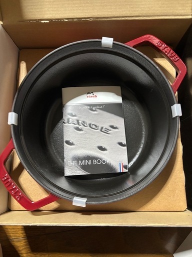 ストウブ ピコ ココット ラウンド 22cm チェリー 2.6L