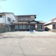岡山市南区箕島　　南道路　古民家風建物
