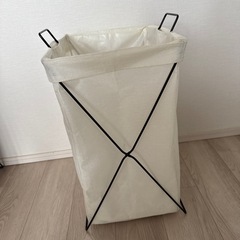 ランドリーバスケット折りたたみ式　の画像