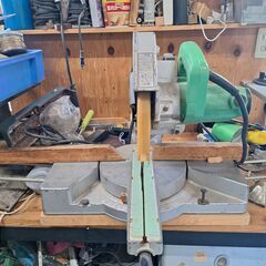 卓上スライド丸鋸　C8FBの画像