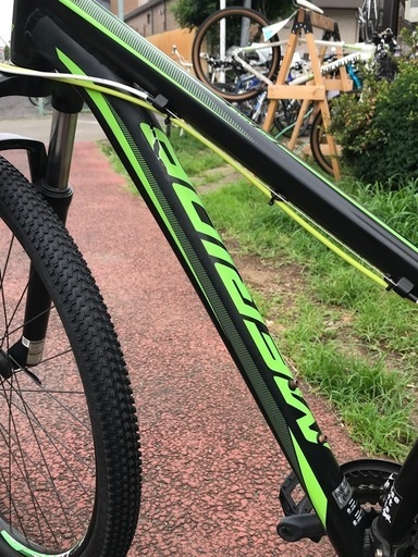 パーツ新品多数！通勤通学にもおすすめのマウンテンバイク リユースマウンテンバイク MERIDA BIG NINE 20 価格を抑えてマ