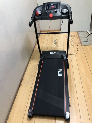 極美品 BTM G515C 電動ルームランナー ウォーキングマシン ランニングマシン エクササイズ 折りたたみ式 家庭用 動作品 【糸島市内 送料無料】88176-1-020 .