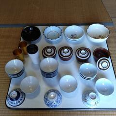食器よりどりの画像