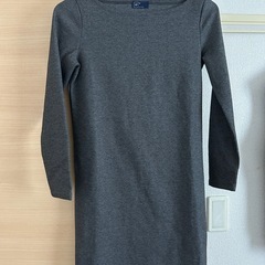 GAP ギャップ　ワンピース　トップスの画像