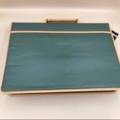 ビジネスバックの画像