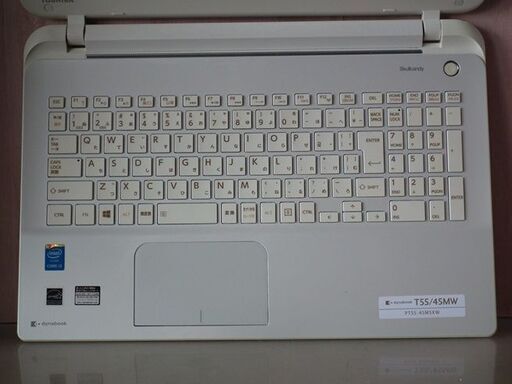 【東芝Dynabook Ｔ５５／４５ＭＷ SSD240GB搭載WIN11Home/Core-i3/ﾒﾓﾘ8GB/Office365】