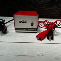 バッテリー充電器　簡単操作！！　車&バイク１つでＯＫ