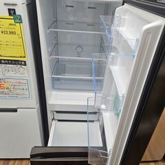 6か月保証付き！！！　ハイセンス　冷蔵庫　HR-D15FB　2022年製　【ジャングルジャングル堺初芝店】　堺市（東区　西区　北区　南区　堺区　美原区）高石市　泉大津市　忠岡町　和泉市　松原市　大阪狭山市の画像
