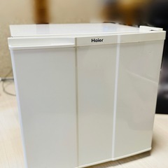 ✨【ハイアール製 ミニ冷蔵庫 40L／2009年製】✨️