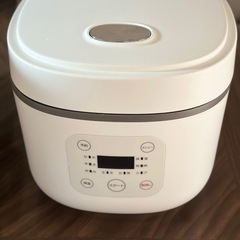 炊飯器の画像