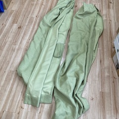 ニトリ　カーテン 幅100cmx高さ175cm 黄緑　x2の画像