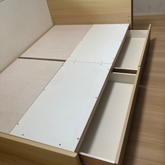【取引中】ベッドフレーム(セミダブル)の画像