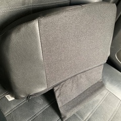 Phiten 本革調　腰当てクッション　車用❗️の画像