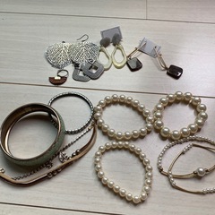 ピアス　ブレスレット　まとめ売り