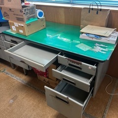 【無料】オフィスデスク・イスの画像