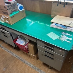 【無料】オフィスデスク・イスの画像