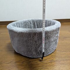 無料 ほぼ未使用 ねこちゃん用ベッド(小柄な子 / 小さなワンちゃん / 小動物)の画像